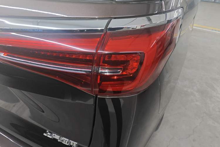 Used Buick GL8 2021 ES Landtrek 653T Comfort Edition Right Rear Taillight