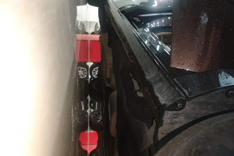 Used Buick GL8 2021 ES Landtrek 653T Luxury Model Right Side Sill