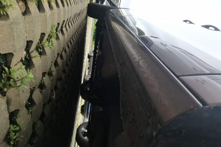 Used Buick GL8 2021 Land Cruiser Executive Class 652T Comfort Model Right Side Sill