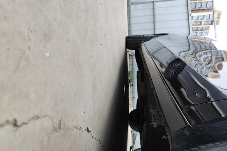 Used Buick GL8 2021 ES Landtrek 653T Luxury Model Right Side Sill