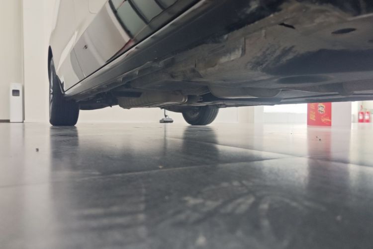 Used Buick GL8 2021 ES Landtrek 653T Luxury Model Right Side Sill