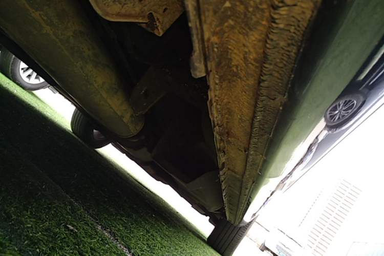 Used Buick GL8 2021 Land Cruiser Executive Class 652T Smart Luxury Model Right Side Sill