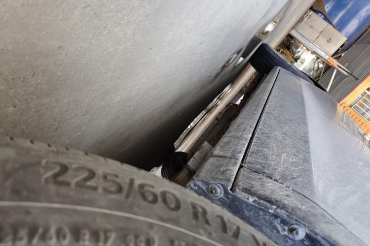 Used Buick GL8 2021 ES Land Cruiser 653T Luxury Edition Right Side Sill