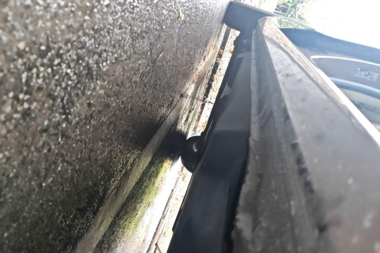 Used Buick GL8 2021 Land Cruiser Executive 652T Premium Model Right Side Sill