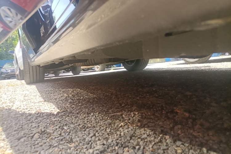 Used Buick GL8 2021 ES Landtrek 653T Luxury Model Right Side Sill