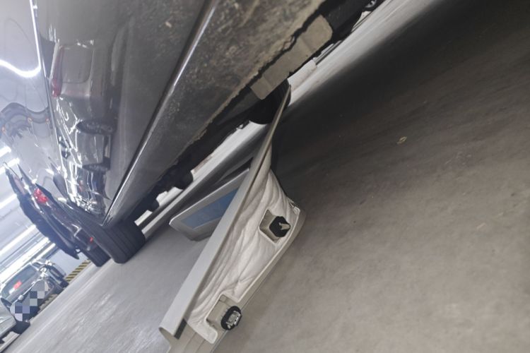 Used Buick GL8 2021 ES Landtrek 653T Comfort Edition Right Side Sill