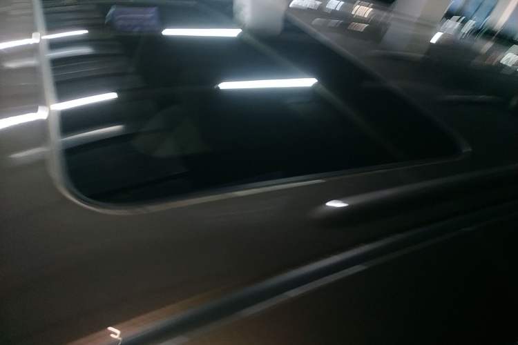 Used Buick GL8 2021 Land Cruiser Executive Class 652T Luxury Model Roof