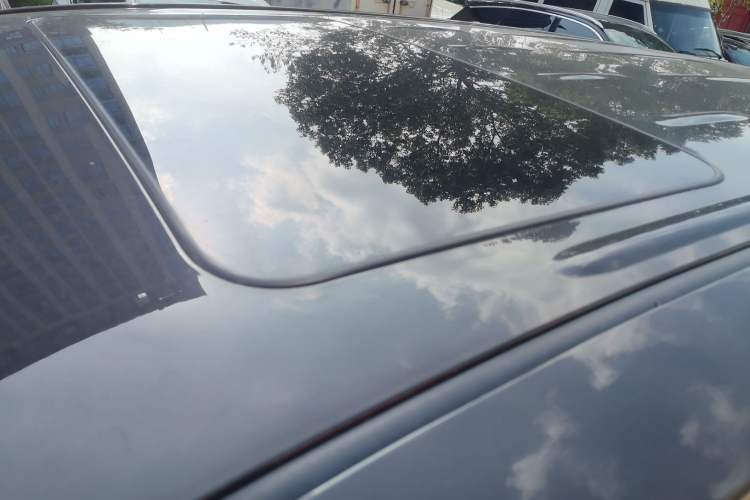 Used Buick GL8 2021 Land Cruiser Executive Class 652T Luxury Model Roof