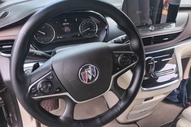 Used Buick GL8 2021 Land Cruiser Executive Class 652T Luxury Model Steering Wheel