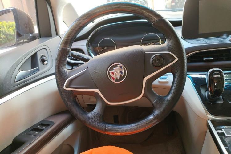 Used Buick GL8 2021 Land Cruiser Executive Class 652T Comfort Model Steering Wheel