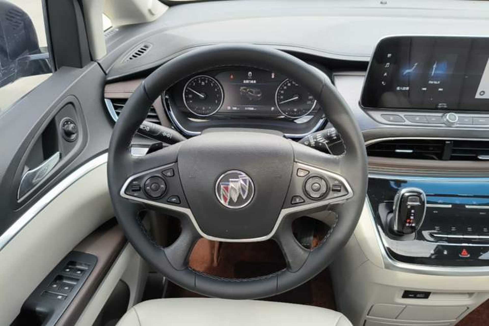 Used Buick GL8 2021 Land Cruiser Executive Class 652T Luxury Model Steering Wheel