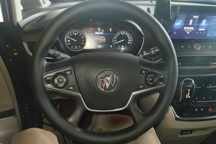 Used Buick GL8 2021 Land Cruiser Executive Class 652T Luxury Model Steering Wheel