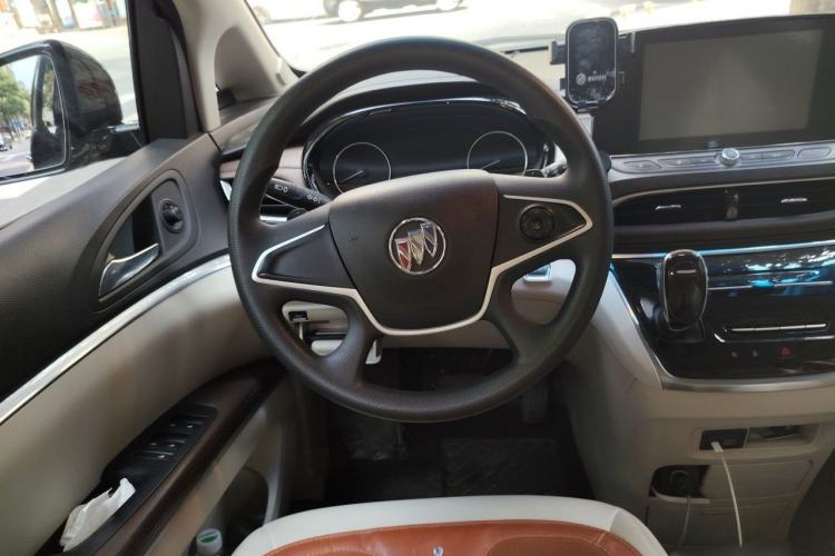 Used Buick GL8 2021 Land Cruiser Executive Class 652T Comfort Model Steering Wheel