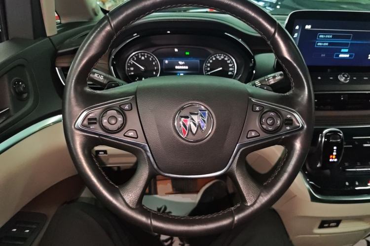 Used Buick GL8 2021 Land Cruiser Executive Class 652T Luxury Model Steering Wheel