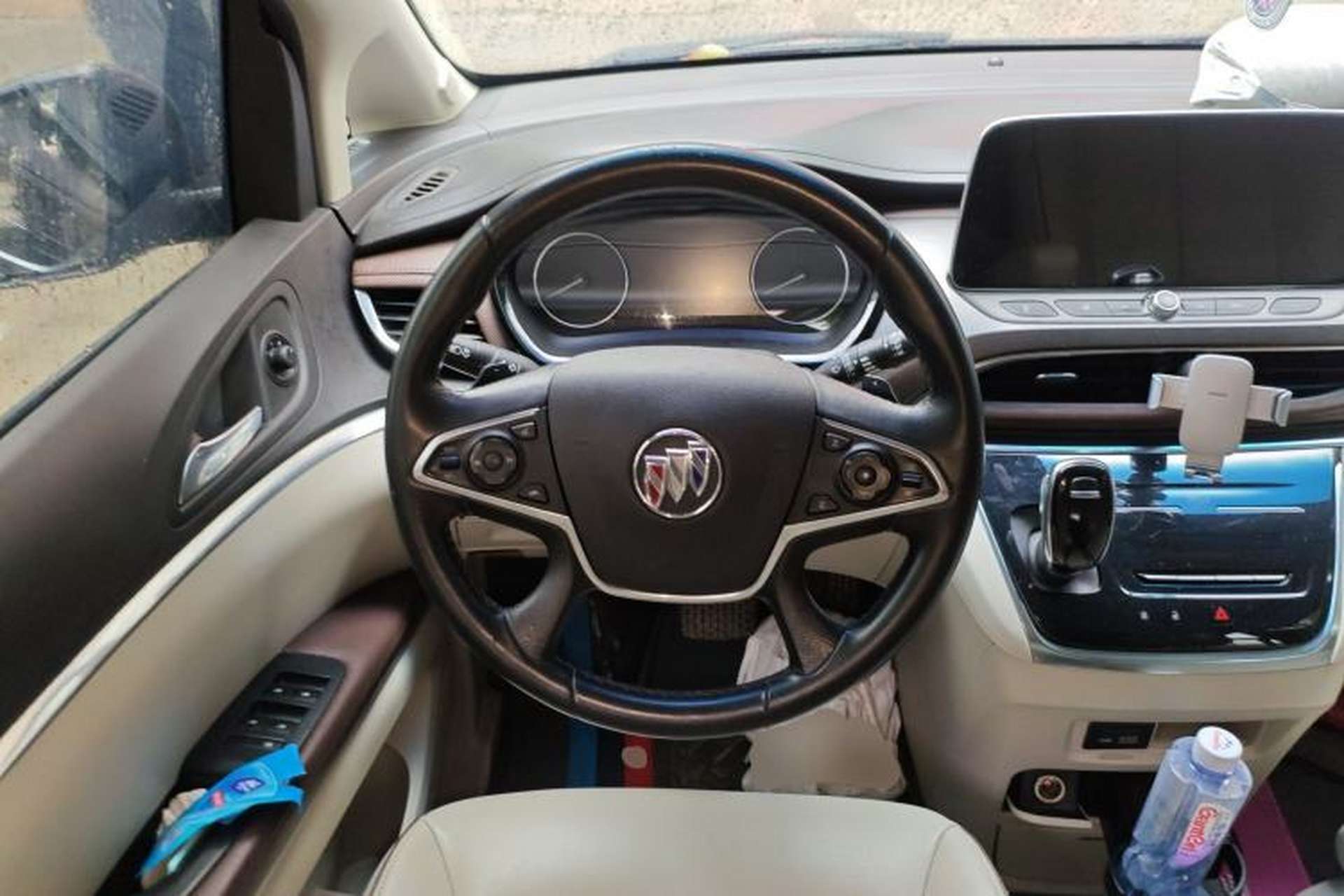 Used Buick GL8 2021 Land Cruiser Executive Class 652T Luxury Model Steering Wheel