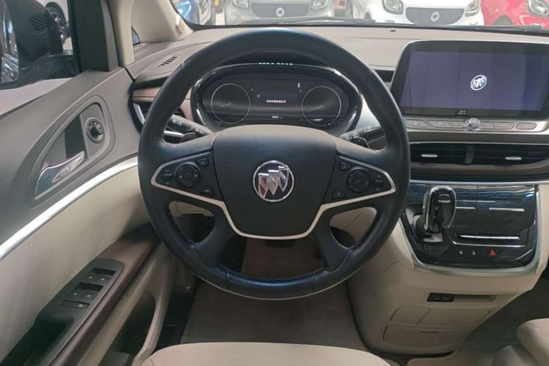 Used Buick GL8 2021 Land Cruiser Executive Class 652T Luxury Model Steering Wheel
