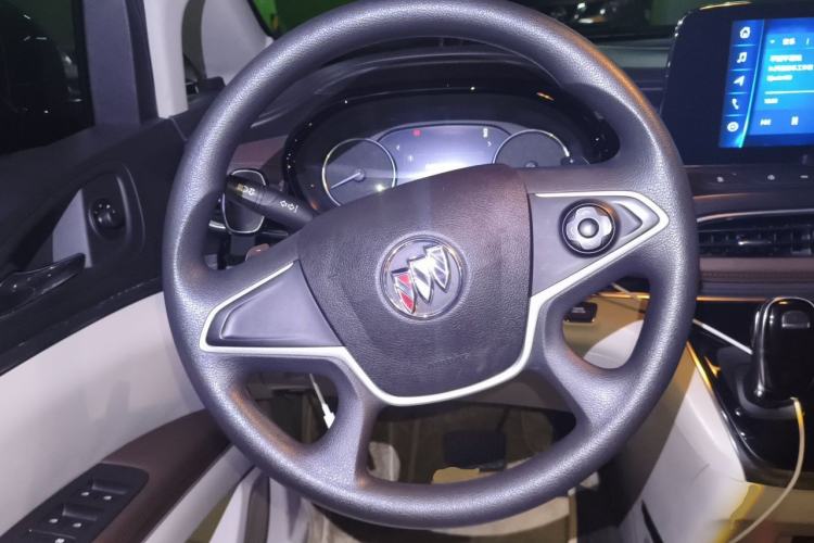 Used Buick GL8 2021 Land Cruiser Executive Class 652T Comfort Model Steering Wheel