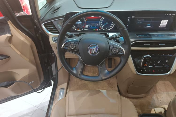 Used Buick GL8 2021 ES Land Cruiser 653T Flagship Model Steering Wheel