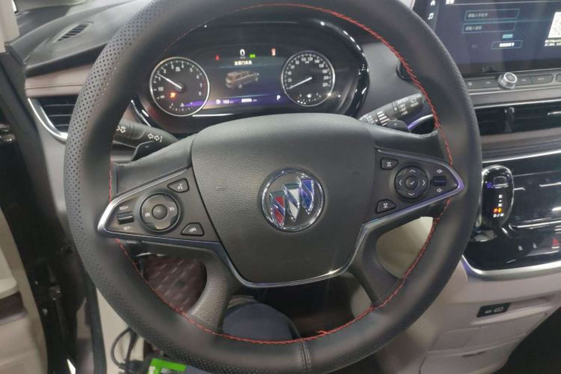 Used Buick GL8 2021 Land Cruiser Executive Class 652T Luxury Model Steering Wheel