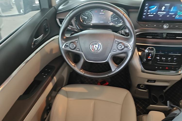 Used Buick GL8 2021 Land Cruiser Executive 652T Premium Model Steering Wheel