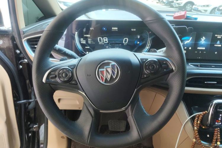 Used Buick GL8 2021 ES Land Cruiser 653T Luxury Edition Steering Wheel