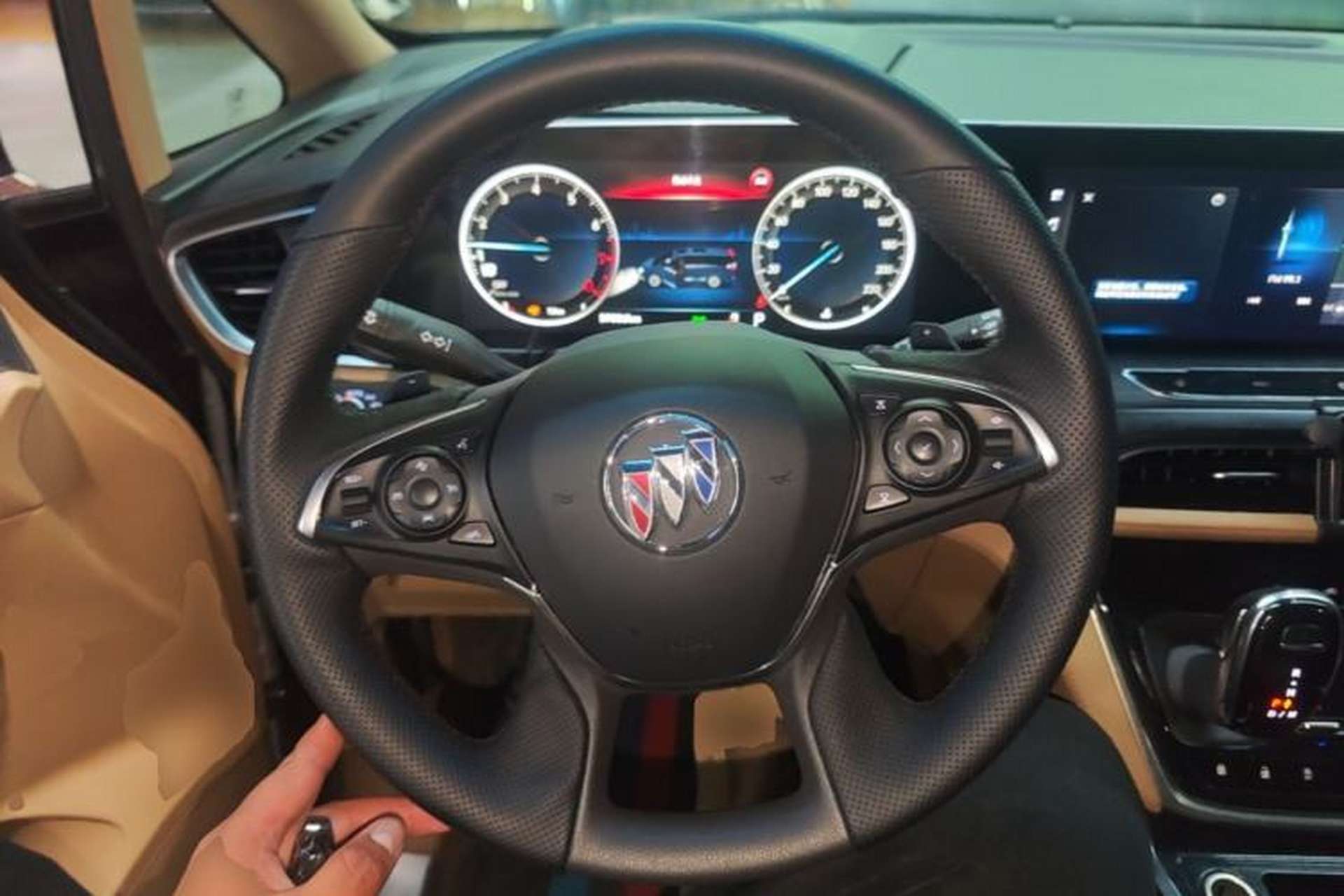 Used Buick GL8 2021 ES Land Cruiser 653T Luxury Edition Steering Wheel