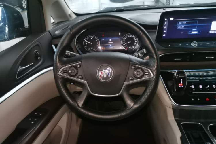 Used Buick GL8 2021 Land Cruiser Executive 652T Premium Model Steering Wheel
