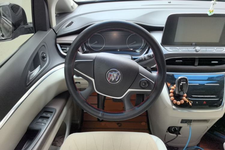 Used Buick GL8 2021 Land Cruiser Executive Class 652T Comfort Model Steering Wheel