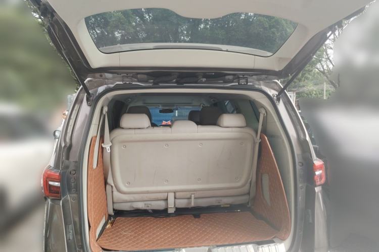 Used Buick GL8 2021 Land Cruiser Executive Class 652T Comfort Model Trunk
