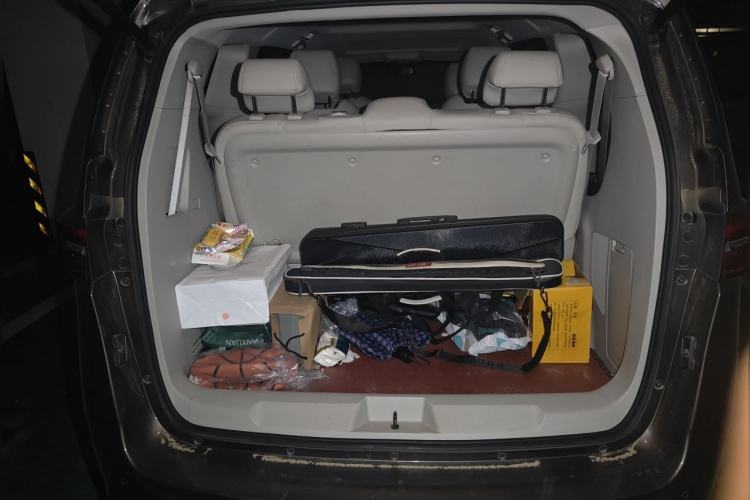 Used Buick GL8 2021 Land Cruiser Executive Class 652T Comfort Model Trunk
