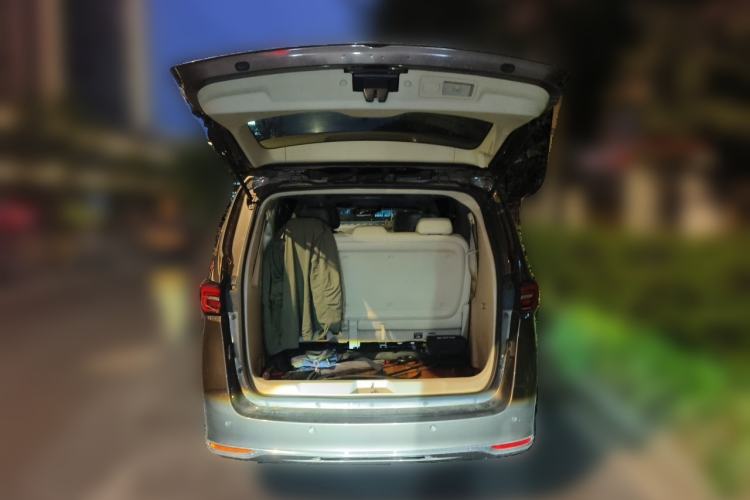 Used Buick GL8 2021 Land Cruiser Executive Class 652T Luxury Model Trunk