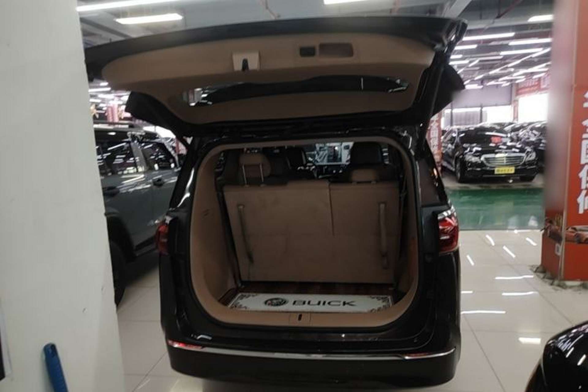 Used Buick GL8 2021 ES Landtrek 653T Luxury Model Trunk