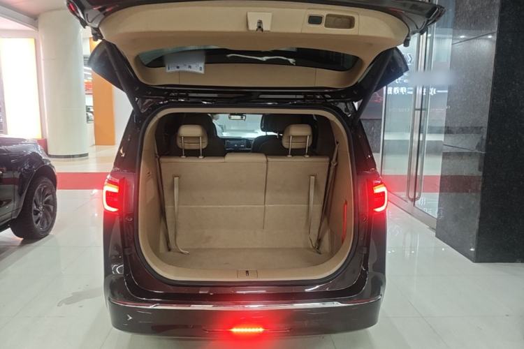 Used Buick GL8 2021 ES Landtrek 653T Luxury Model Trunk