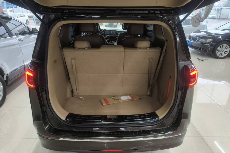 Used Buick GL8 2021 ES Land Cruiser 653T Luxury Edition Trunk