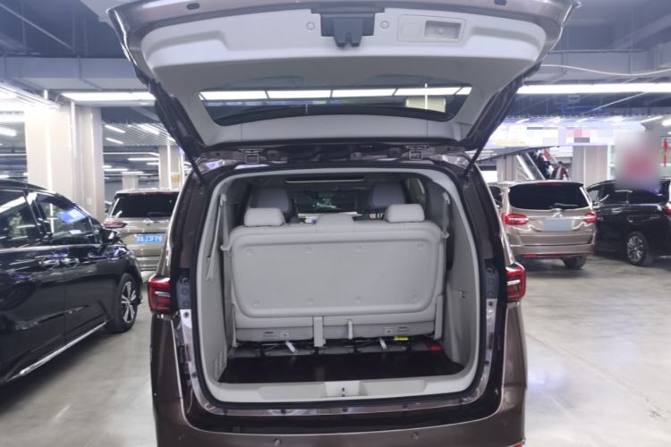 Used Buick GL8 2021 Land Cruiser Executive Class 652T Luxury Model Trunk