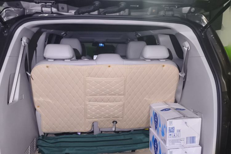 Used Buick GL8 2021 Land Cruiser Executive Class 652T Comfort Model Trunk