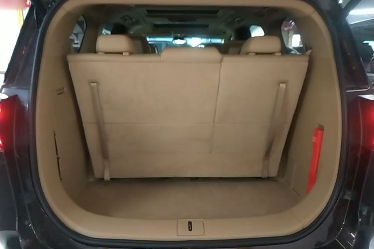 Used Buick GL8 2021 ES Land Cruiser 653T Flagship Model Trunk