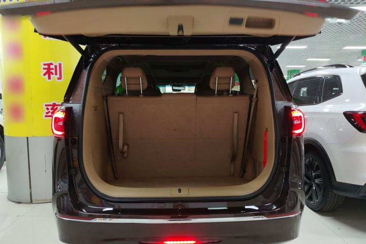 Used Buick GL8 2021 ES Landtrek 653T Luxury Model Trunk
