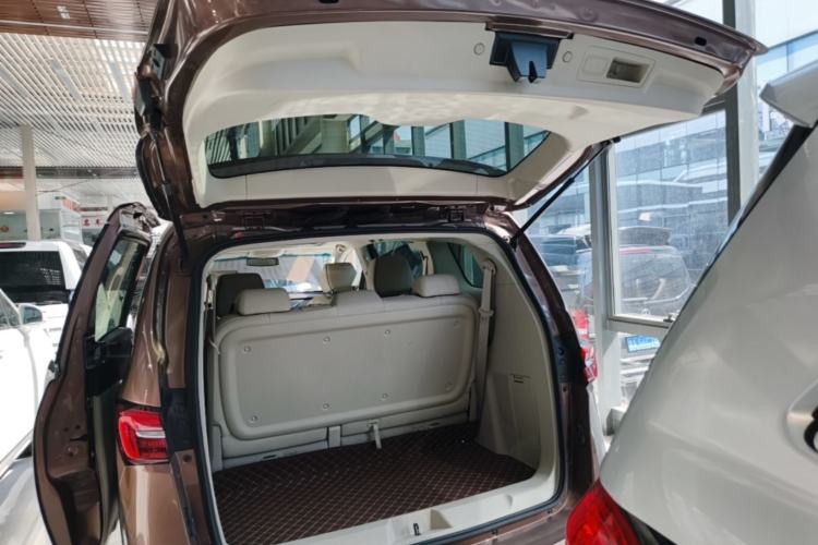 Used Buick GL8 2021 Land Cruiser Executive Class 652T Luxury Model Trunk