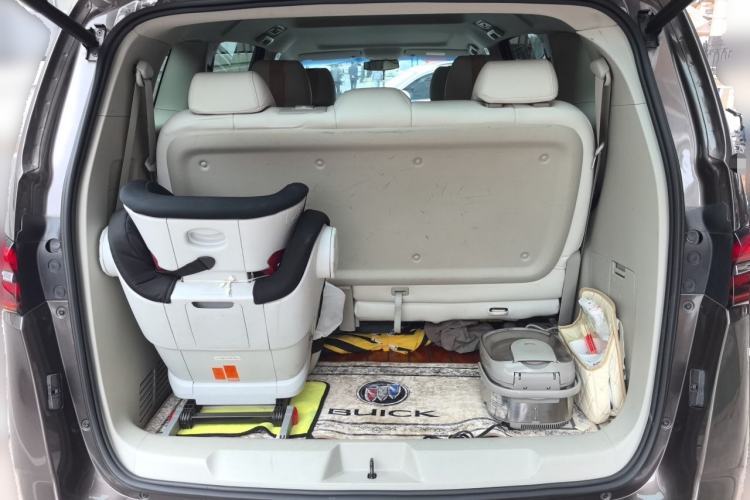 Used Buick GL8 2021 Land Cruiser Executive Class 652T Comfort Model Trunk