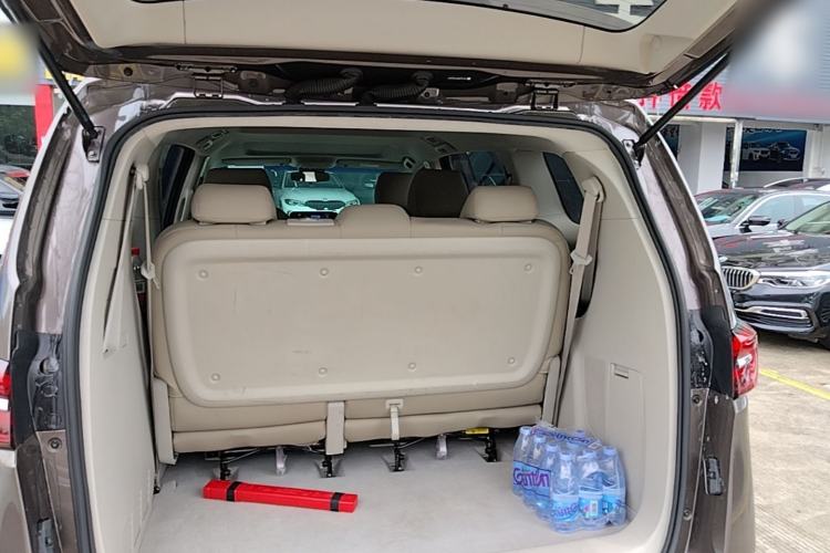 Used Buick GL8 2021 Land Cruiser Executive Class 652T Comfort Model Trunk