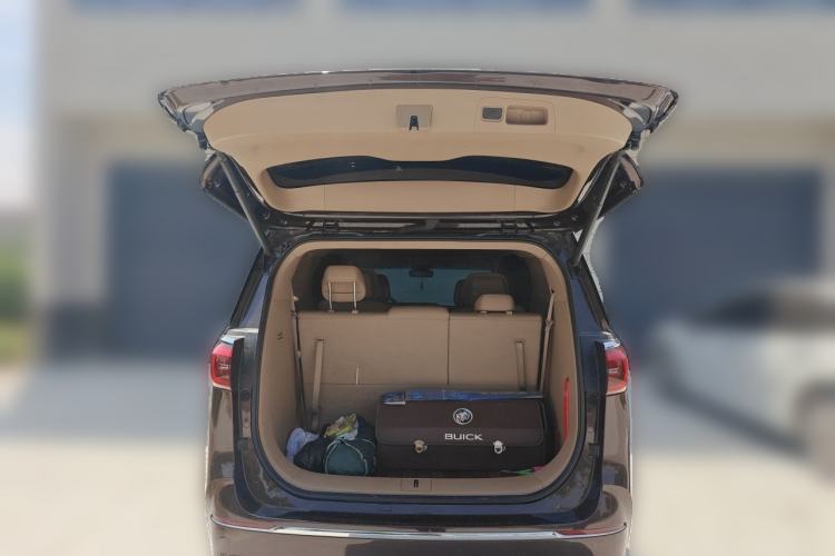 Used Buick GL8 2021 ES Landtrek 653T Luxury Model Trunk