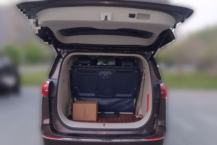 Used Buick GL8 2021 ES Landtrek 653T Comfort Edition Trunk