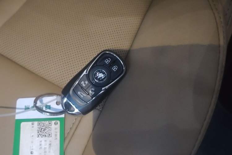 Used Buick GL8 2021 ES Landtrek 653T Luxury Model Vehicle Key
