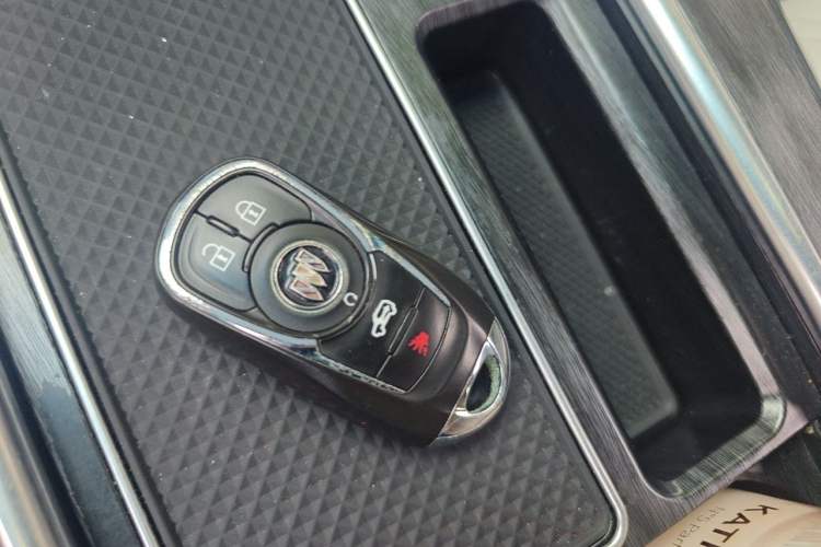 Used Buick GL8 2021 ES Landtrek 653T Comfort Edition Vehicle Key
