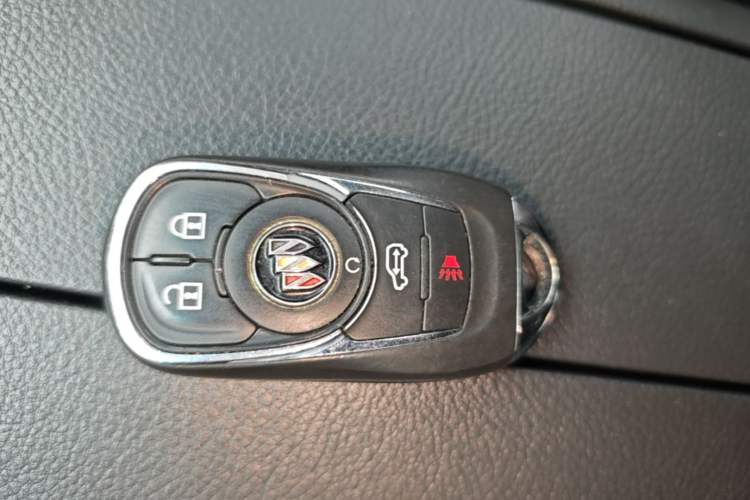 Used Buick GL8 2021 Land Cruiser Executive Class 652T Luxury Model Vehicle Key