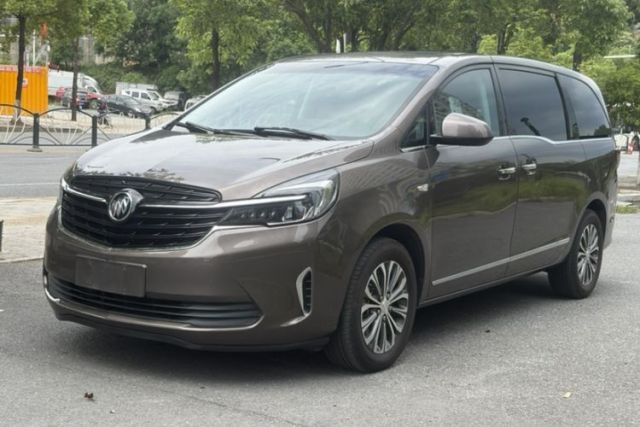 Used Buick GL8 2021 Land Cruiser Executive Class 652T Luxury Model