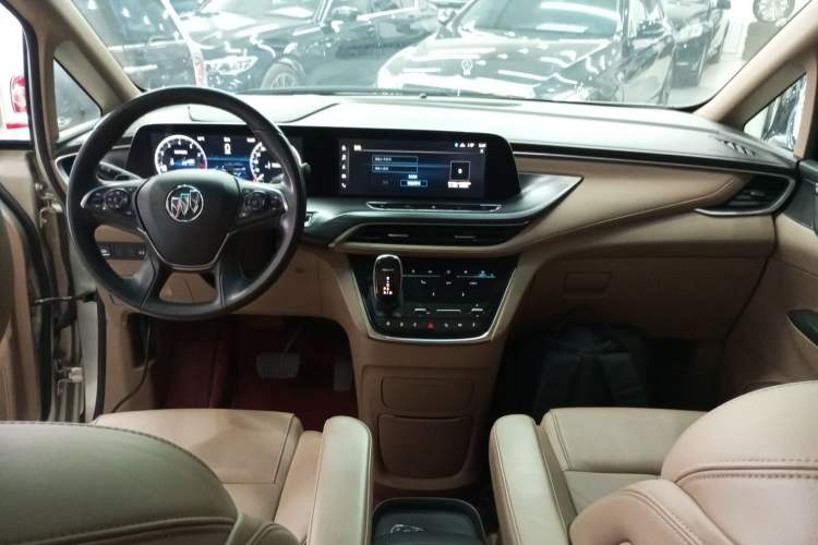 Used Buick GL8 2021 ES Land Cruiser 653T Luxury Edition Center Console