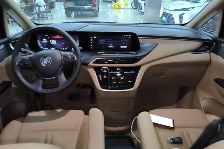 Used Buick GL8 2021 ES Land Cruiser 653T Luxury Edition Center Console