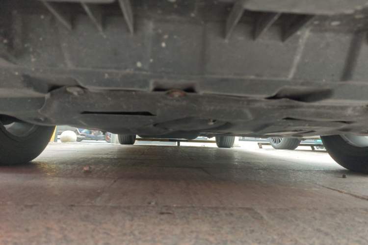 Used Buick GL8 2021 Land Cruiser Executive Class 652T Comfort Model Chassis Front